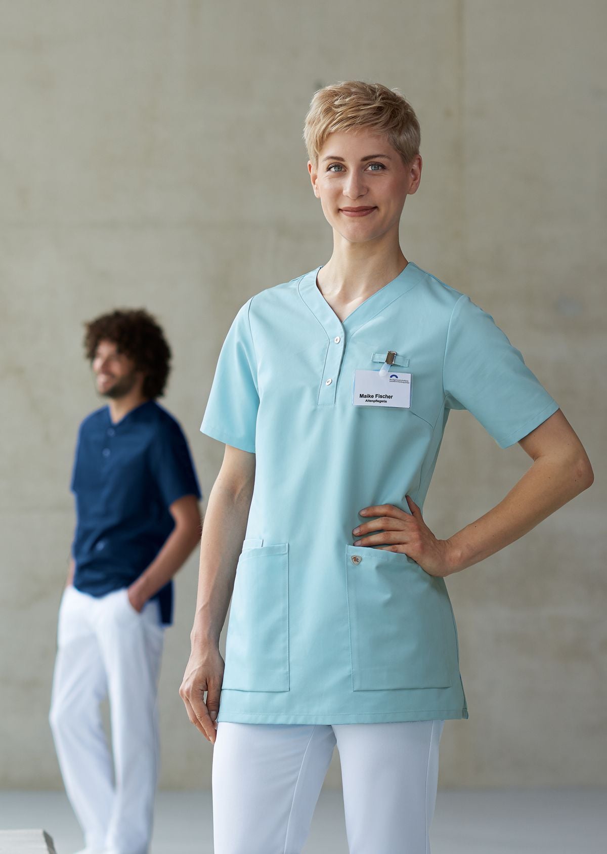 BP® Tuniek voor dames – Dames Zorgtuniek met Armliftsysteem en Drukknopen