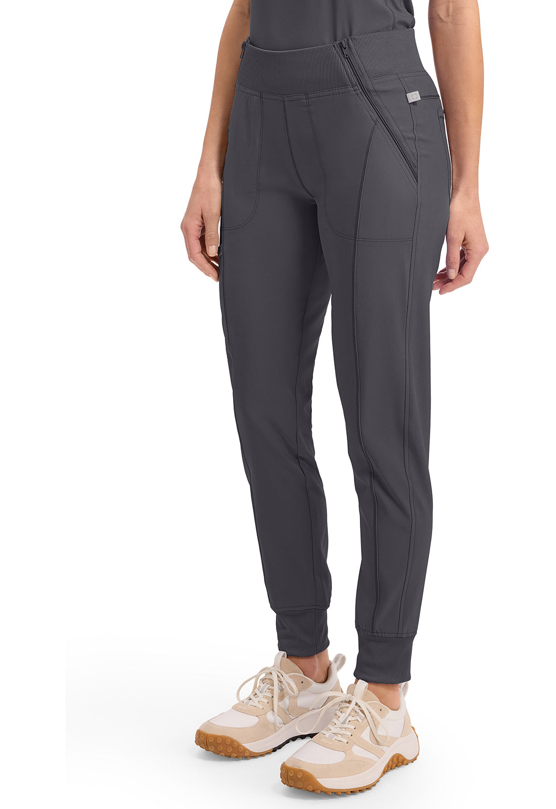 Cherokee Mid Rise Tapered Leg Jogger Pant met ribgebreide tailleband en reflecterende details CKE110A
