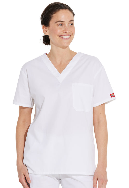 Unisex top met V-hals die in de broek gedragen kan worden met borstzak en zijsplitten