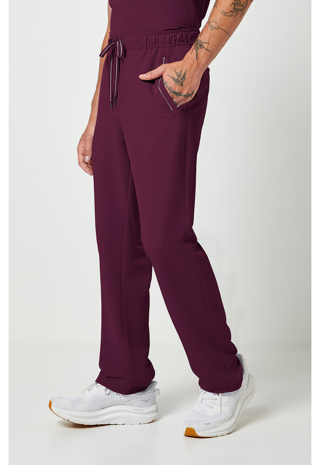 Noah-broek met middelhoge taille en rechte pijpen met stretchmateriaal