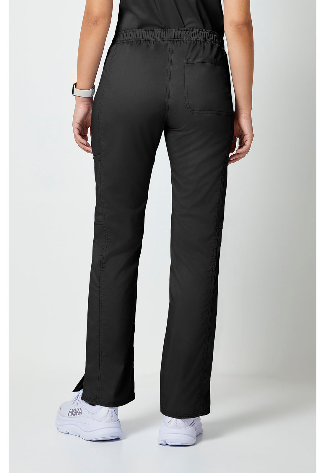 Mid-rise jeans met gematigde uitlopende pijpen en trekkoord met cargozakken en 2-way stretch WWE120